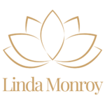 LOGOTIPO LINDA MONROY DORADO FONDO TRANSPARENTE